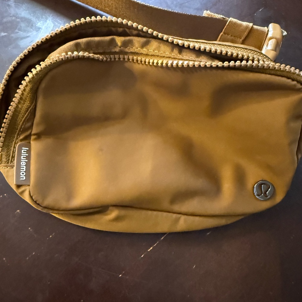 Lululemon Athletica Tan Men's Belt Bag